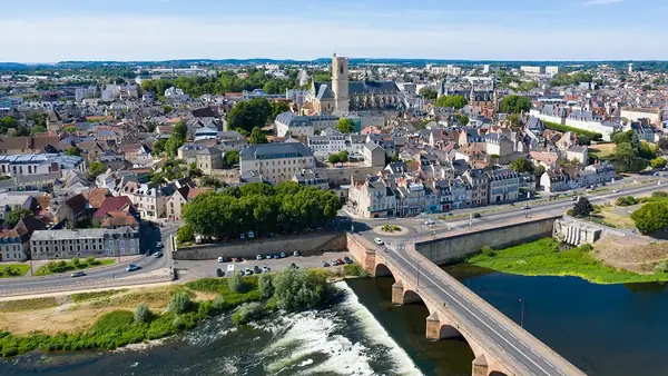 Nevers - Nièvre (58)