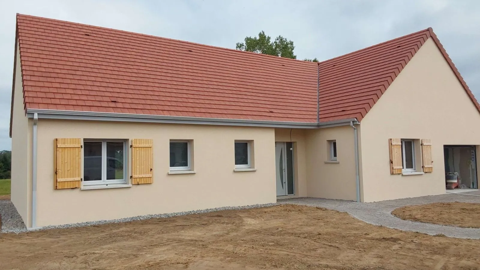 Maison en L à Toulon-sur-Allier à TOULON-SUR-ALLIER