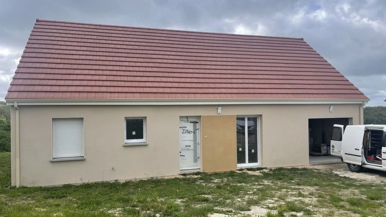 Maison traditionnelle avec combles aménageables à Bransat à BRANSAT