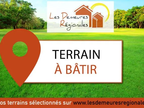 Terrain à bâtir de 748 m² à PARAY-SOUS-BRIAILLES (03)
