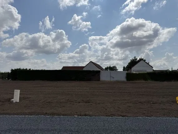 Terrain à bâtir de 484 m² à AVERMES (03)
