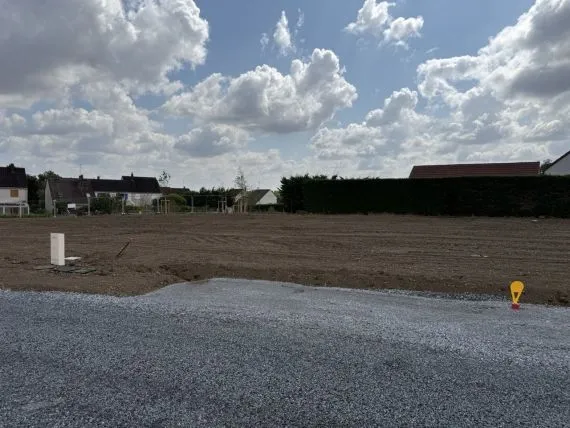 Terrain à bâtir de 502 m² à AVERMES (03)