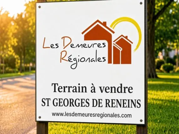 Terrain à bâtir de 800 m² à SAINT-GEORGES-DE-RENEINS (69)