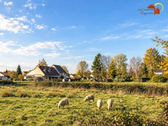 Terrain à bâtir de 1257 m² à PARAY-LE-MONIAL (71)