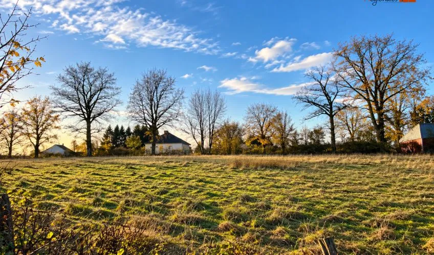 Terrain à bâtir de 1205 m² à PARAY-LE-MONIAL (71)