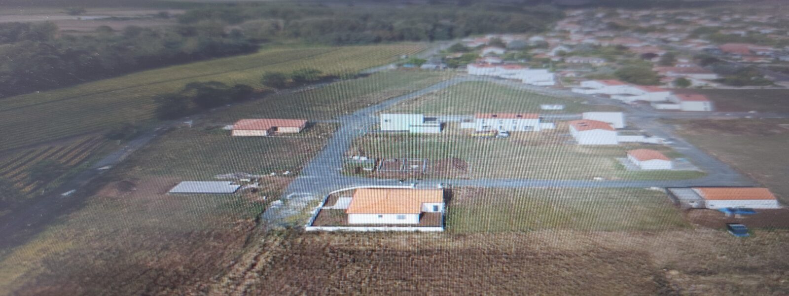 TERRAIN ISSOIRE.jpg
