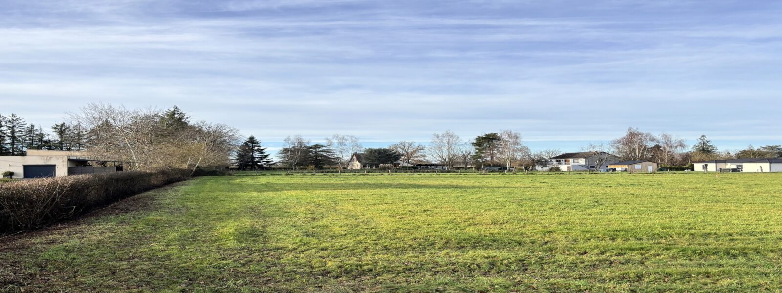 TERRAIN PARAY LE MONIAL 71600.jpg