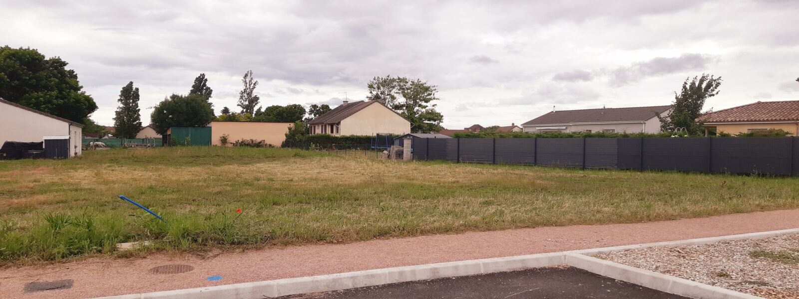 terrain brout vernet.jpg